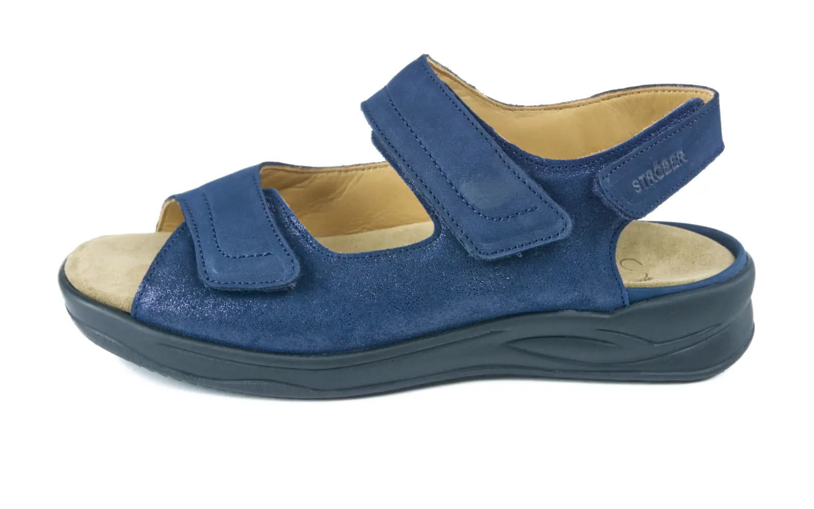 KIRA Nubuk+Velour Struktur in marine, seitlich auf einem weißen Hintergrund präsentiert, mit elegantem Design und hochwertiger Verarbeitung.