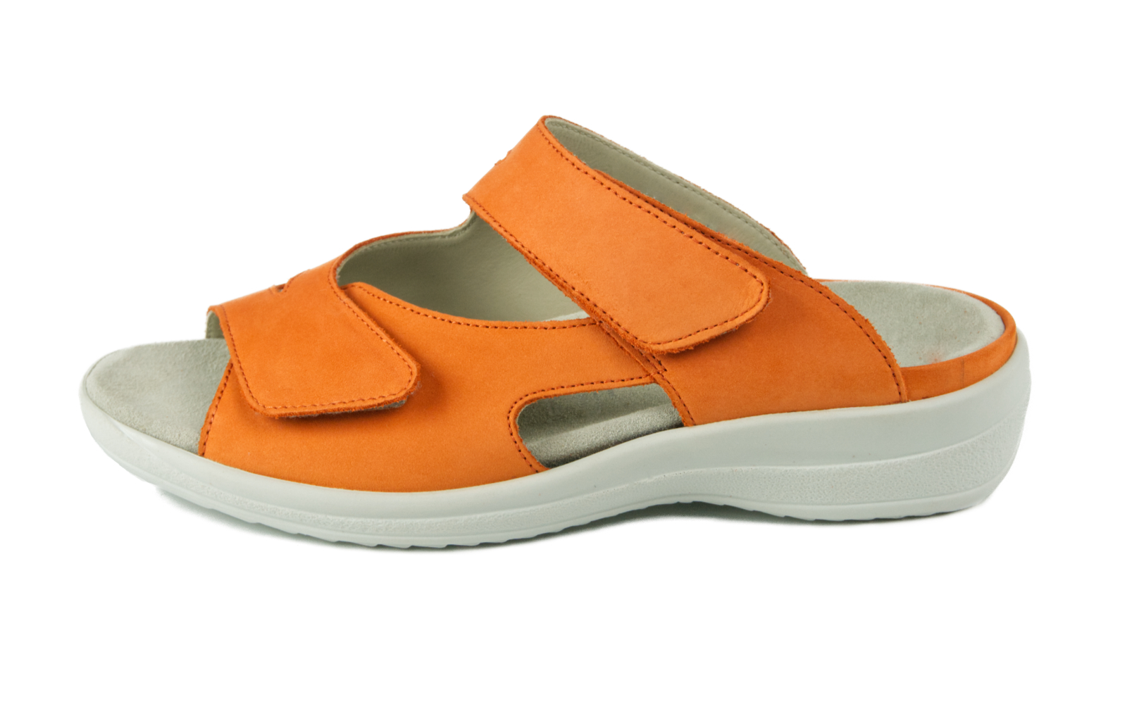 HANNA Nubuk Schuh in leuchtendem Orange, seitlich abgebildet, mit weichem Nubuk-Obermaterial und modischer Schnürung.
