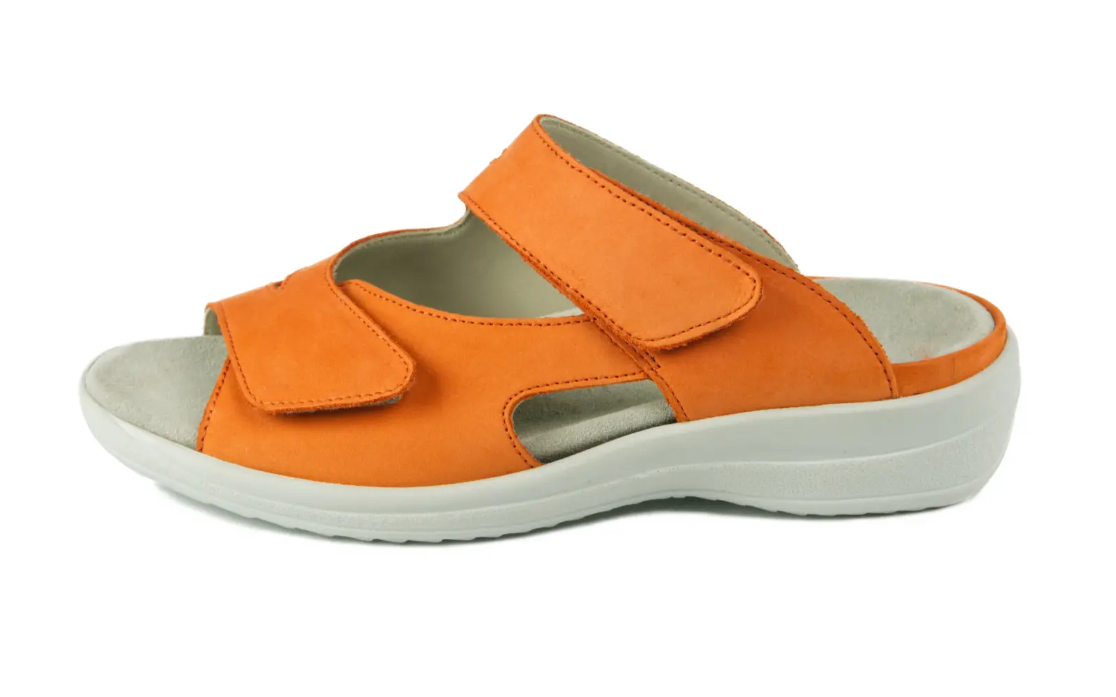 HANNA Nubuk Schuh in leuchtendem Orange, seitlich abgebildet, mit weichem Nubuk-Obermaterial und modischer Schnürung.