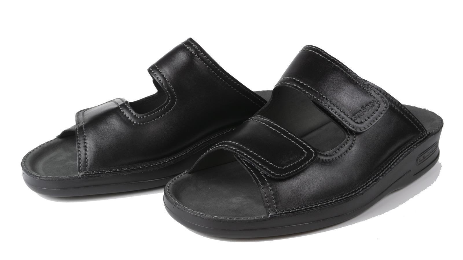 Schwarze ANSGAR Schuhe aus SportNappa, seitlich positioniert auf hellem Untergrund, ideal für sportliche Aktivitäten.