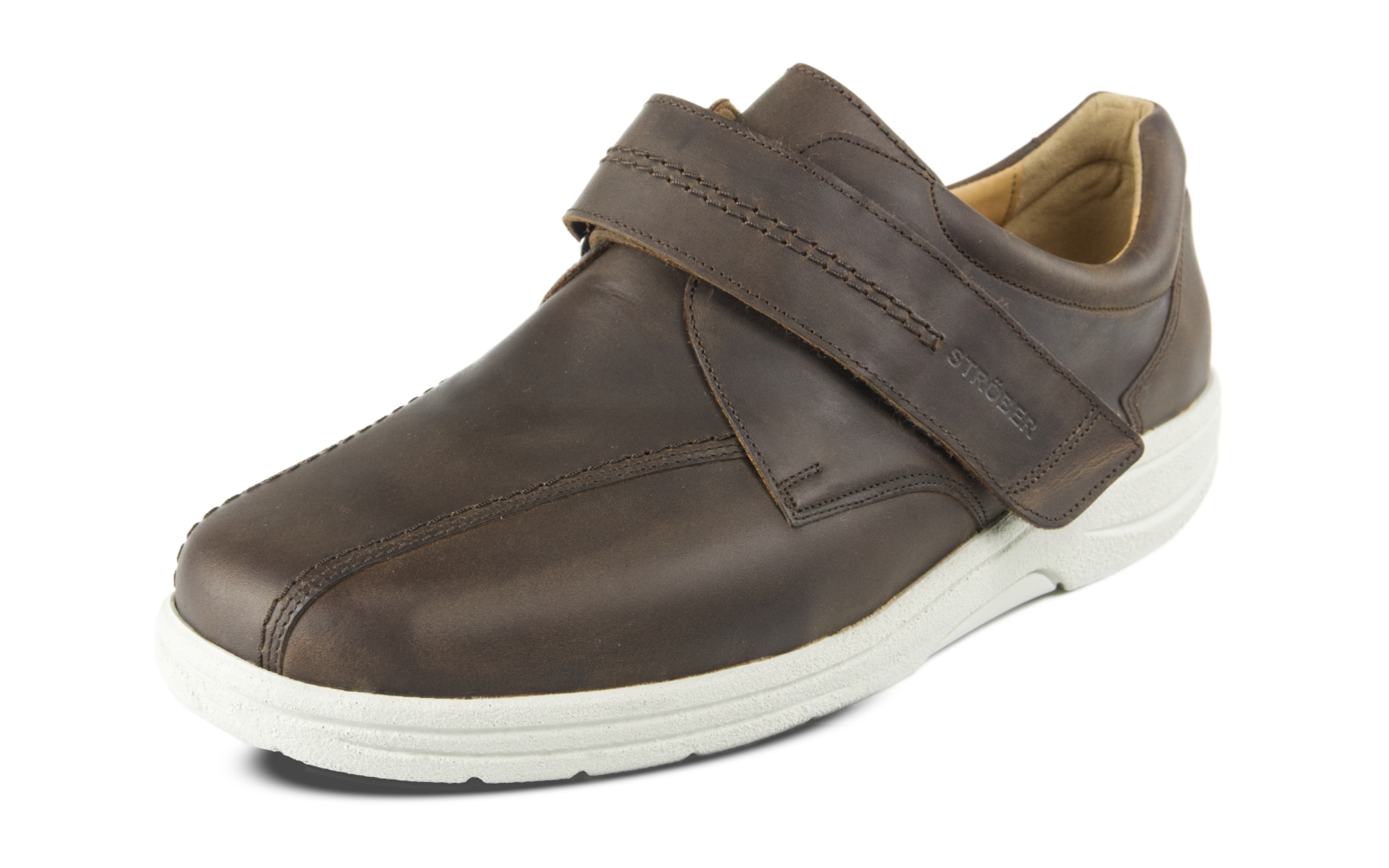 Der MOJO Nubuk Schuh in Ebony steht auf einem hellen Untergrund, mit einer seitlichen Ansicht, die die elegante Form und das feine Nubukleder zeigt.