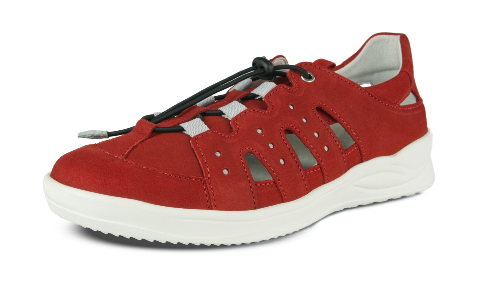 Der rote KLARISSA Nubuk Schuh steht auf einem hellen Untergrund, präsentiert seine samtige Oberfläche und eleganten Linien.