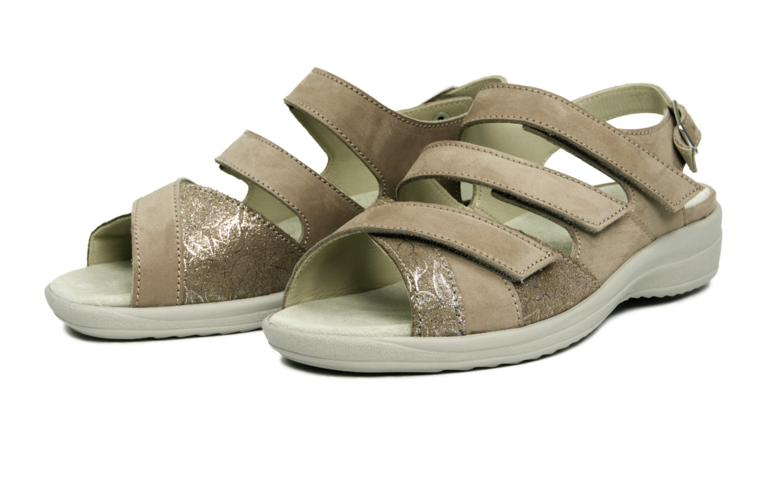 HEDWIG Nubuk + Velours in aluminium, Bekleidung, Schuhwerk, Sandale