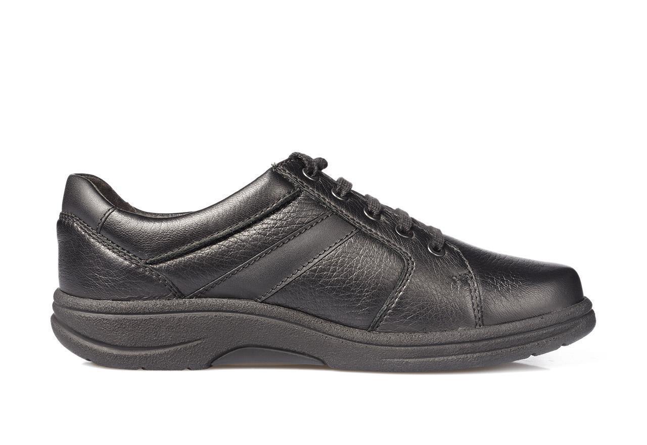 Schwarze Schuhe MERLIN aus Hirsch-SportNappa in Weite H/J, seitliche Ansicht auf weißem Hintergrund.