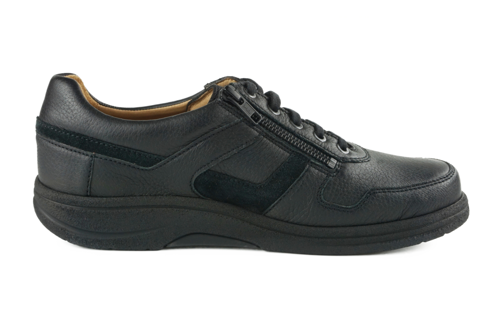 MARIAN Hirsch + Fettnubuk in Schwarz, elegant platziert auf einem hellen Hintergrund, zeigt eine komfortable und stilvolle Schuhform.