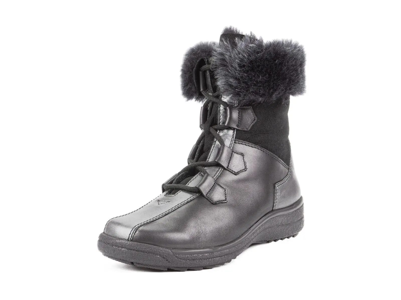 SIA, Nappa DoubleFace in schwarz, elegant positioniert auf einem hellen Untergrund, zeigt die stilvolle Form und die hochwertige Verarbeitung des Schuhs.