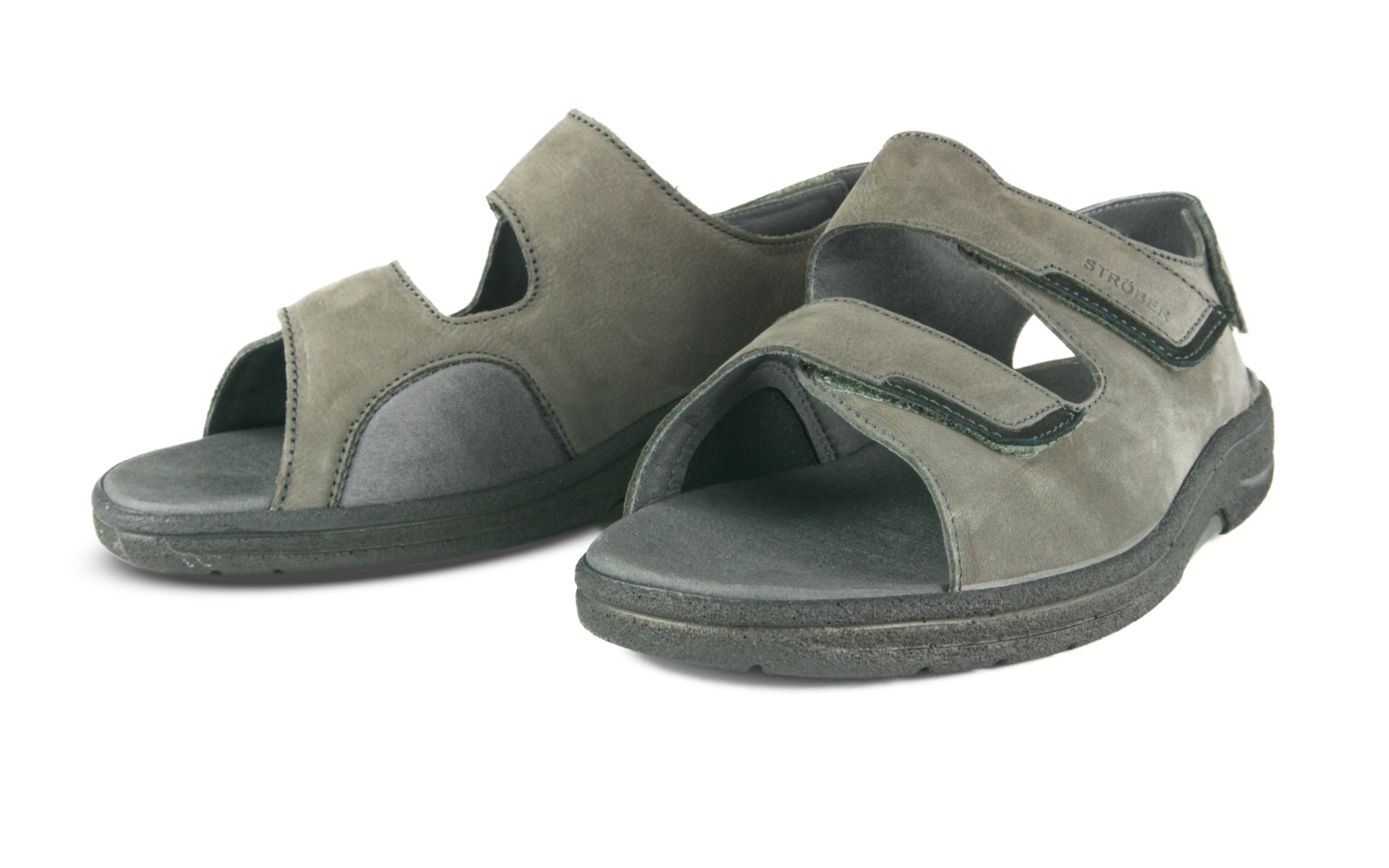 Der MONDO Nubuk+StretchVelour Schuh in Granit ist seitlich abgebildet, zeigt seine elegante Form und das weiche Material. Ideal für Komfort und Stil.