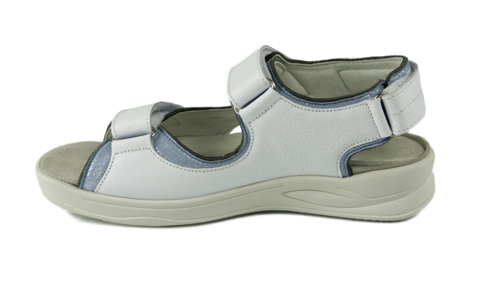 Der Schuh KATHARINA NappSoft+StretchAntik in Weiß und Aqua ist seitlich auf einem hellen Untergrund abgebildet.