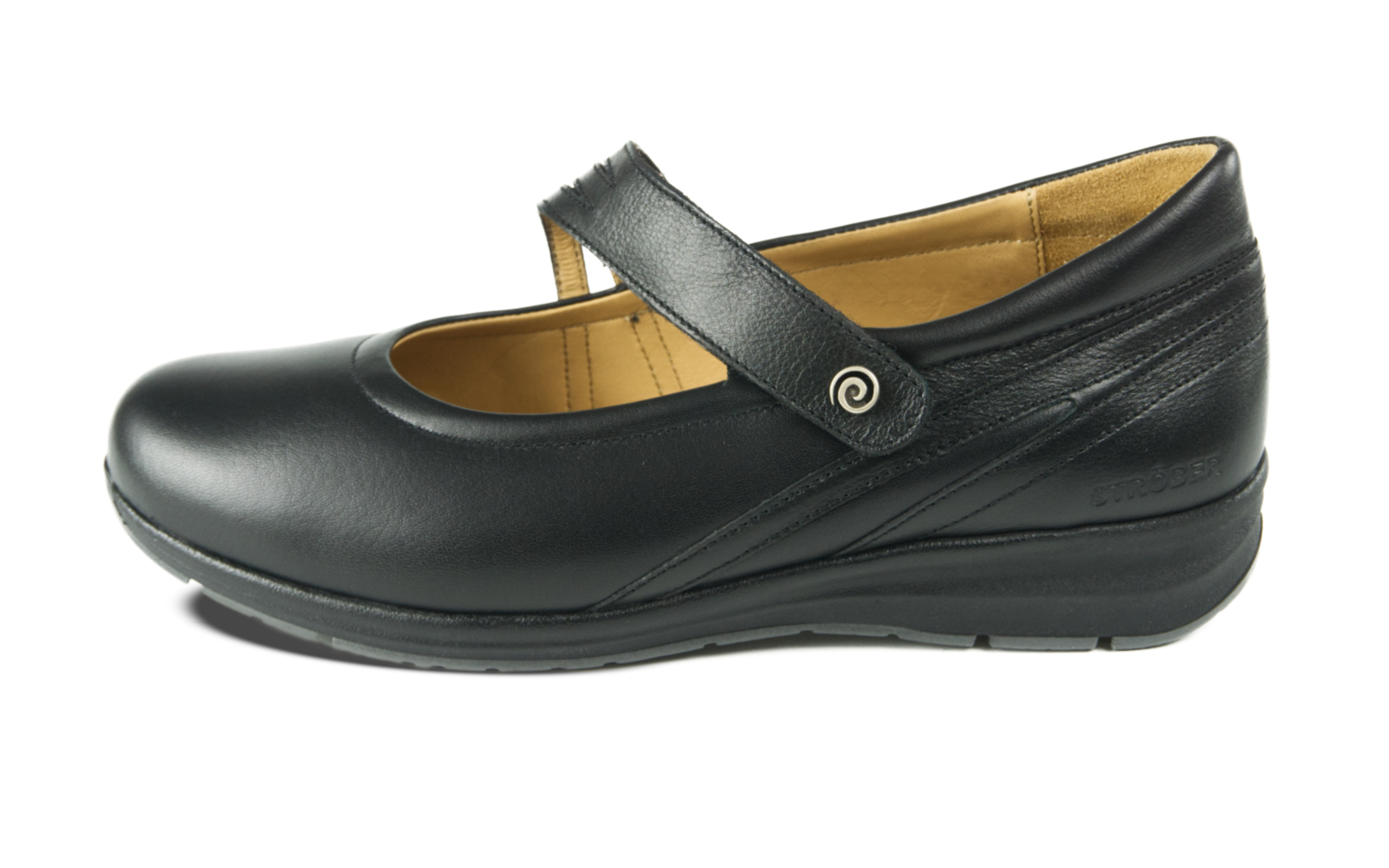 Schwarze CORINNE LammNappa Schuhe auf einem weißen Hintergrund, elegant und stylisch mit geschmeidiger Oberfläche.