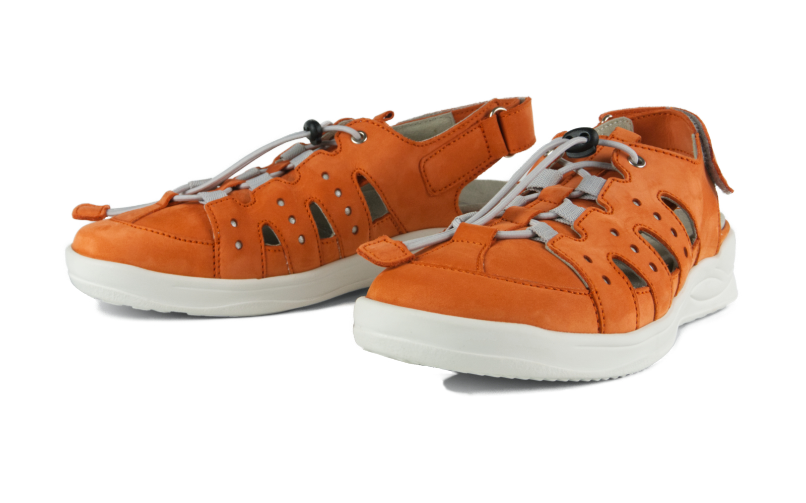 Der KERSTINA Nubuk Schuh in leuchtendem Orange, seitlich dargestellt, zeigt sein elegantes Design und die hochwertige Verarbeitung.