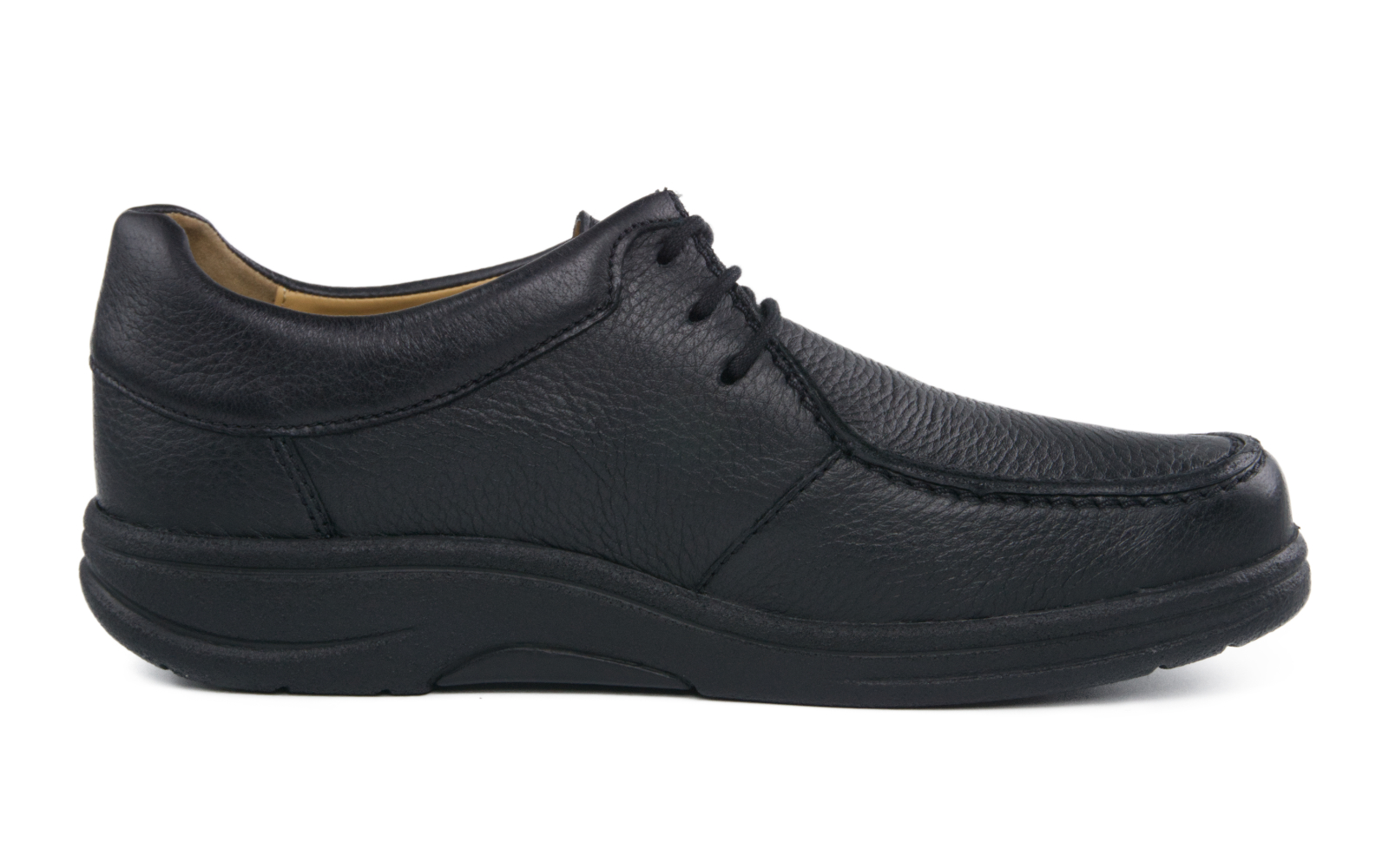 Schwarze MELVIN Hirsch Schuhe auf einem weißen Hintergrund, elegant und stilvoll, ideal für formelle Anlässe.