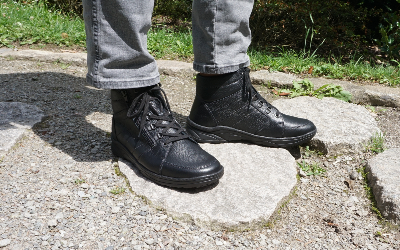 Stiefel, Stiefel aus Leder, schwarz, Schnürstiefel, Outdoor-Schuh